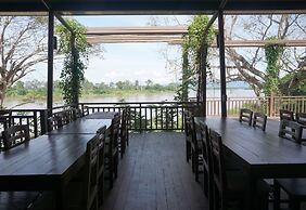 Bansaeo Garden and Resort