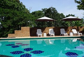 Bansaeo Garden and Resort