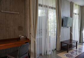 Bansaeo Garden and Resort