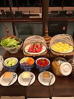 Bansaeo Garden and Resort