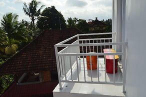 Askara Guest House - Hostel