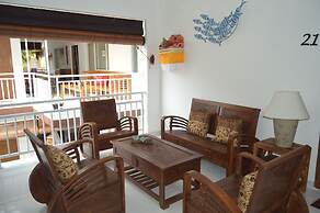 Askara Guest House - Hostel
