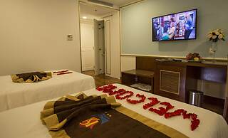 Huong Sen Annex Hotel