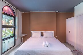 Baansuanprannok Hotel