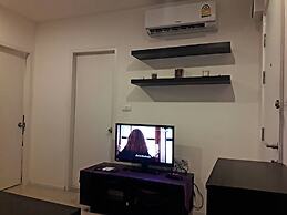 Highrise Cityview Aspire Condo Gym Pool