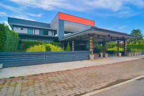 OYO 500 Cordelia Resort Samroiyod