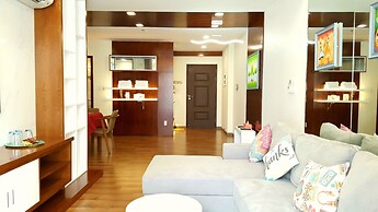 Henry Apt Expo Secc Goft SWPool F11th