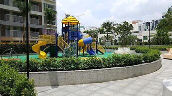 Henry Apt Expo Secc Goft SWPool F11th