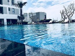 Henry Studio Luxury 2BR SWPool 17th