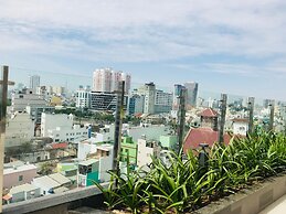 Henry Studio Luxury 2BR SWPool 17th