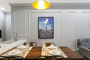 Henry Studio Luxury 2BR SWPool 17th