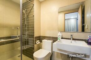 Henry Studio Luxury 2BR SWPool 17th