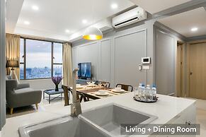 Henry Studio Luxury 2BR SWPool 17th