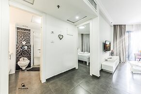 Luxury Apartment by Lake Kinneret