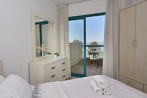 Family Vacation by Kinneret All Comforts