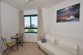 Family Vacation by Kinneret All Comforts