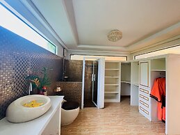 Central Corner d’Angkor