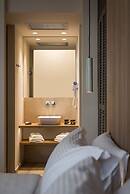 Trianon Luxury Apartments & Suites