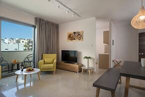 Trianon Luxury Apartments & Suites