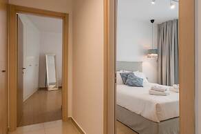 Trianon Luxury Apartments & Suites