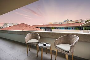 Trianon Luxury Apartments & Suites