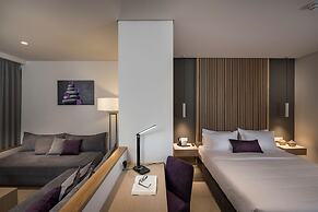 Trianon Luxury Apartments & Suites