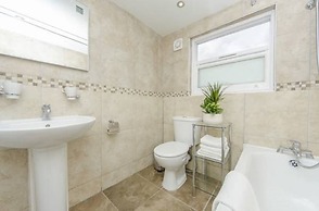 Grand Apartments Fulham Palace