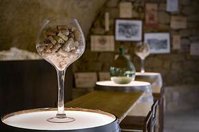 Palacio Tondon, La Rioja Brinas