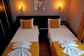 Yasemin Hotel