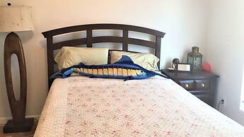 5 Beach Homes Near White Sand Beaches of South Andros