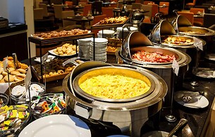 La Quinta by Wyndham Santiago Aeropuerto