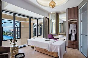 Sheraton Grand Danang Resort & Convention Center