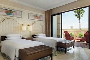 Sheraton Grand Danang Resort & Convention Center