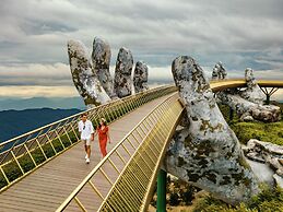 Sheraton Grand Danang Resort & Convention Center