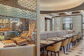 Sheraton Grand Danang Resort & Convention Center