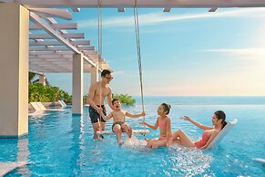 Sheraton Grand Danang Resort & Convention Center