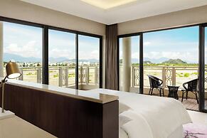 Sheraton Grand Danang Resort & Convention Center