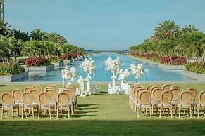 Sheraton Grand Danang Beach Resort & Spa
