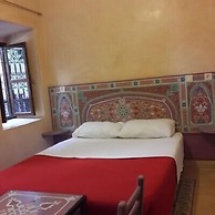 Hotel Cecil