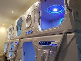 Abbotsford Private Rooms & Pods @ 15 Charles Homestay