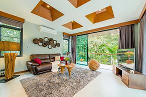 Moin Lakeside Pool Villa ChiangMai