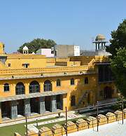 Gogunda Palace