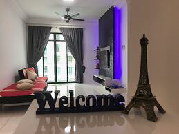 JB Staycation next to Paradigm Mall JB