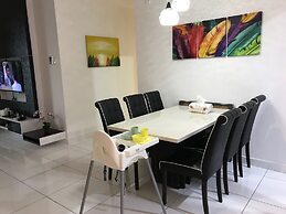 JB Staycation next to Paradigm Mall JB