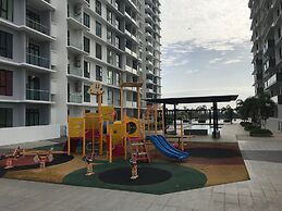 JB Staycation next to Paradigm Mall JB