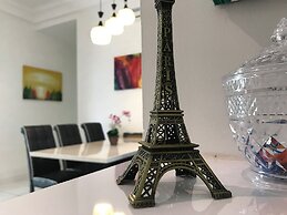 JB Staycation next to Paradigm Mall JB