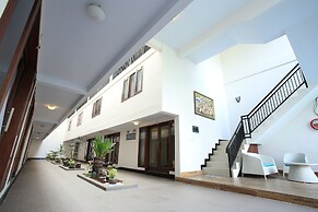 Legian Village Residence