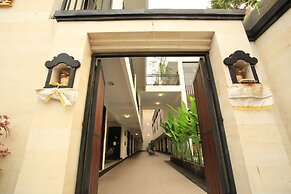 Legian Village Residence