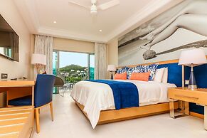 Harbor Club St. Lucia, Curio Collection by Hilton