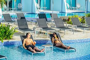 Harbor Club St. Lucia, Curio Collection by Hilton